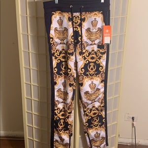 NWT Huge Fashion exchange navy baroque jogger -M